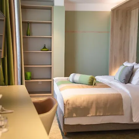 Hotel Carine Centar Podgorica