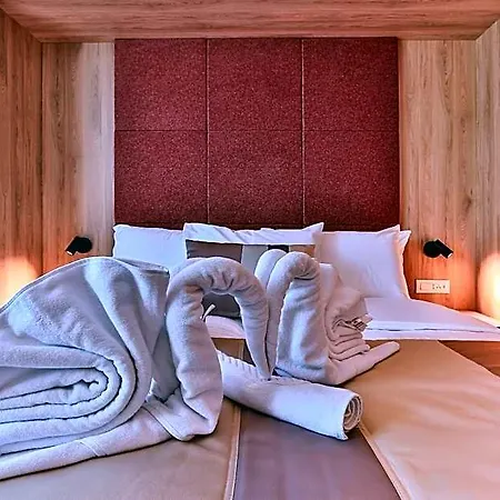 Hotel Carine Centar Podgorica