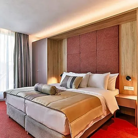 Hotel Carine Centar Podgorica