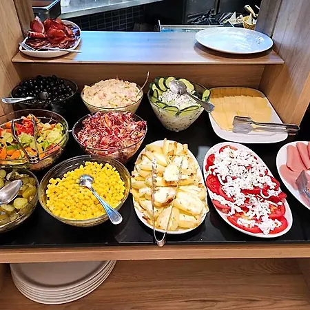 Hotel Carine Centar Podgorica